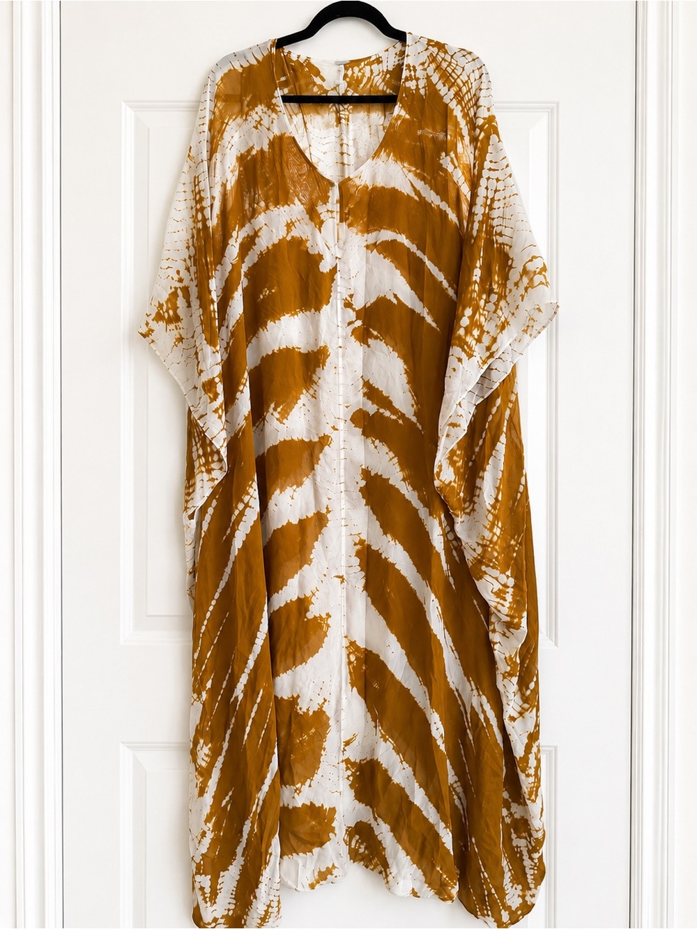 YFB Young Fabulous & Broke Mustard Tie Dye Kaftan Maxi Dress S/M 100% Viscose
